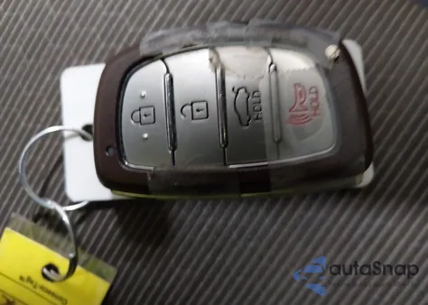 2018 Hyundai Elantra Value Edition z USA, uszkodzony, nr VIN 5NPD84LF0JH345941